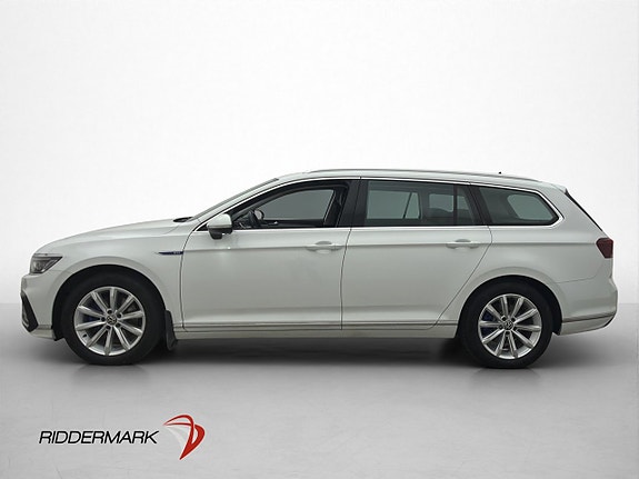 Volkswagen Passat 4 of 26