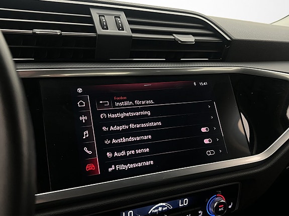 Audi Q3 20 of 28