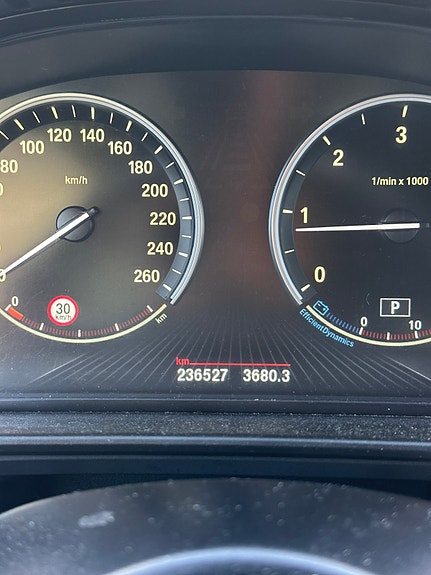 BMW 520d 9 of 11