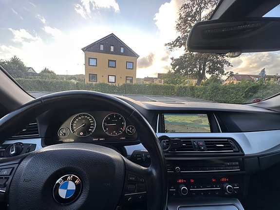 BMW 520d 8 of 11