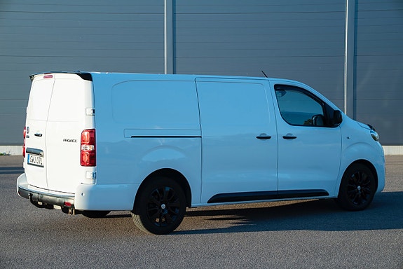 Toyota Proace 10 of 23