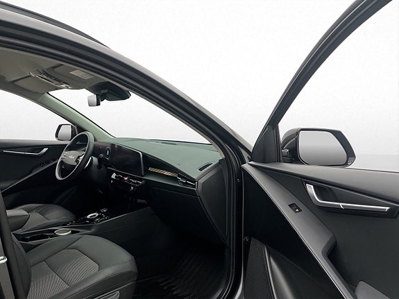 Kia Niro 12 of 28