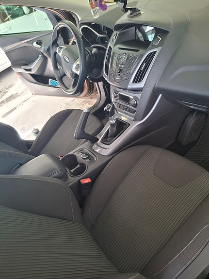 Ford Focus 6 of 9