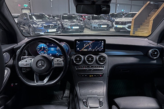 Mercedes-Benz GLC300 d 13 of 20
