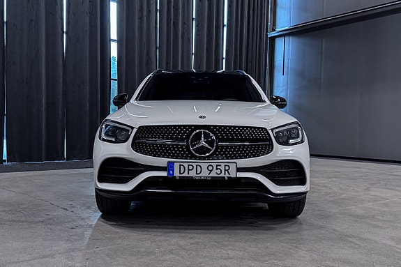 Mercedes-Benz GLC300 d 9 of 20