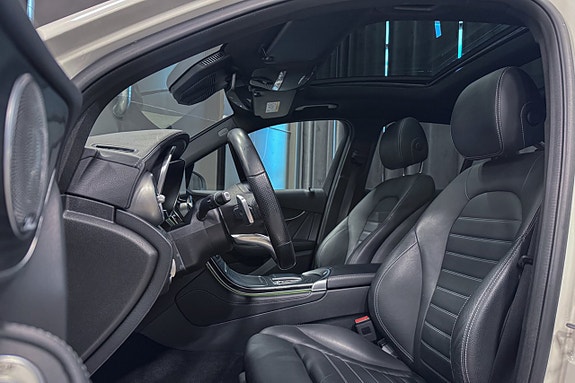 Mercedes-Benz GLC300 d 10 of 20
