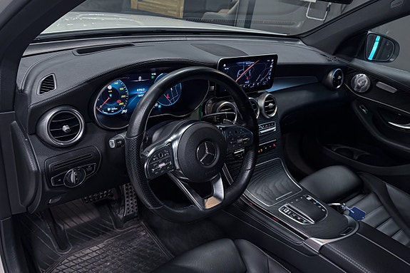 Mercedes-Benz GLC300 d 11 of 20