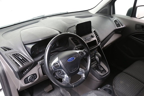 Ford Transit Connect 14 of 20