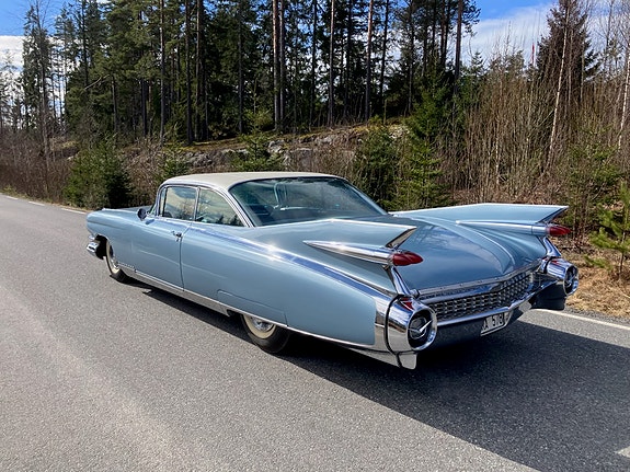 Cadillac Eldorado Seville 4 of 4