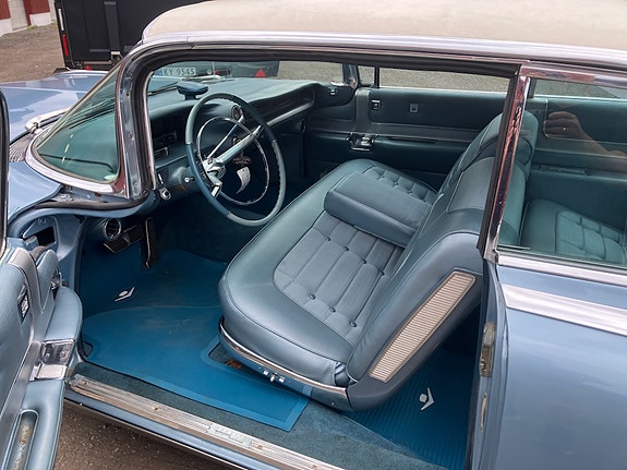 Cadillac Eldorado Seville 3 of 4
