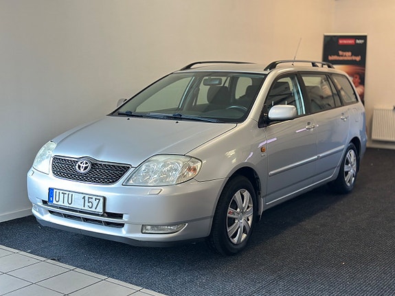 Toyota Corolla 4 of 17