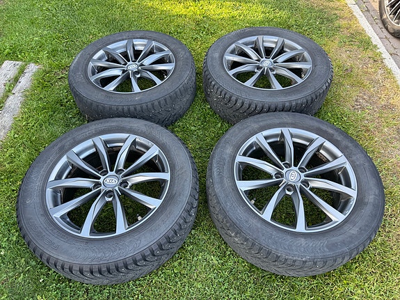 Kia Sorento 16 of 17