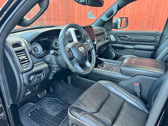 Dodge RAM 1500 15 of 27
