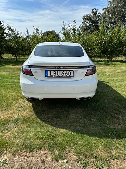 Saab 9-5 4 of 9