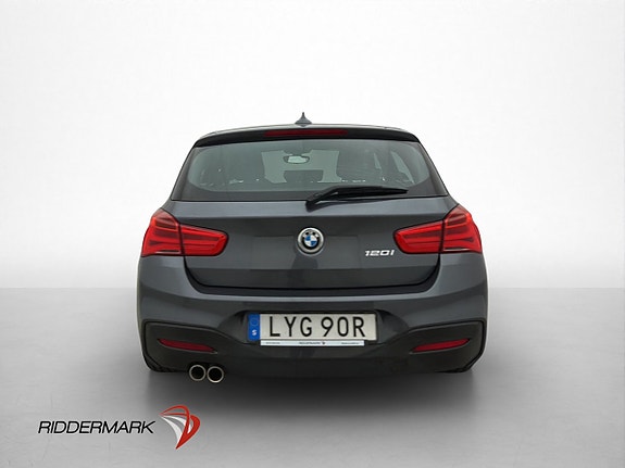 BMW 120i 6 of 29