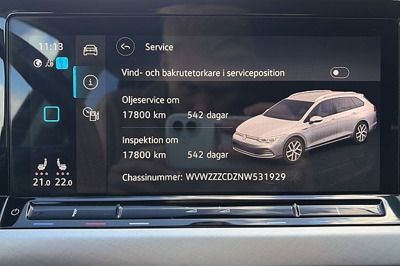 Volkswagen Golf VIII 19 of 24