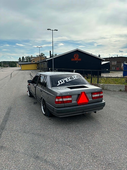 Volvo 940 4 of 15