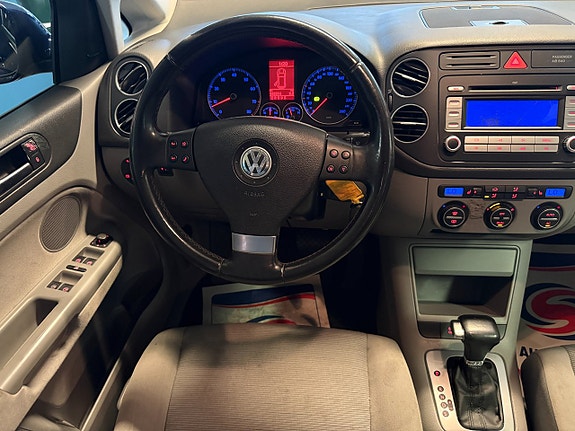 Volkswagen Golf Plus 13 of 13