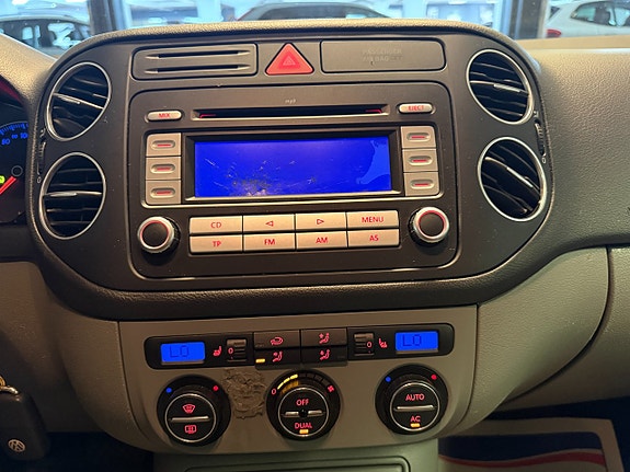 Volkswagen Golf Plus 11 of 13