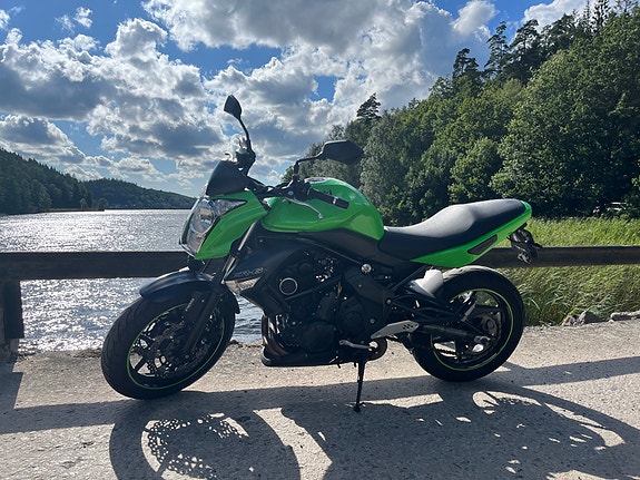 Kawasaki Ninja ER-6n 3 of 6
