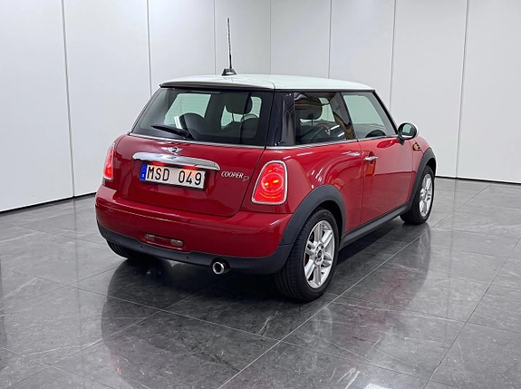 MINI Cooper 7 of 18