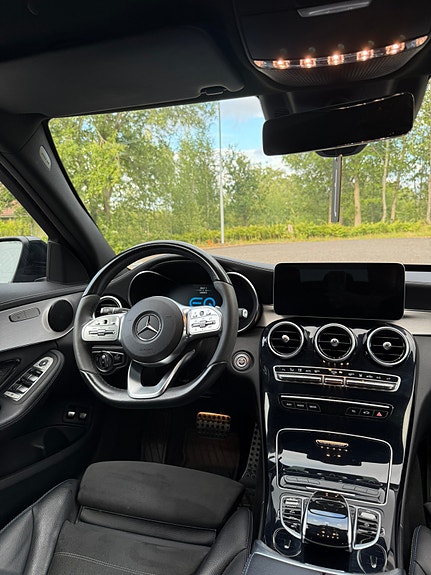 Mercedes-Benz C300 9 of 10