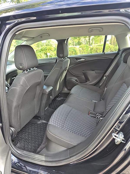 Opel Astra 15 of 21