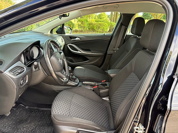 Opel Astra 14 of 21