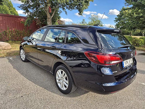 Opel Astra 4 of 21