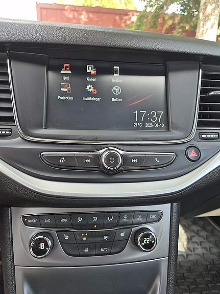 Opel Astra 12 of 21
