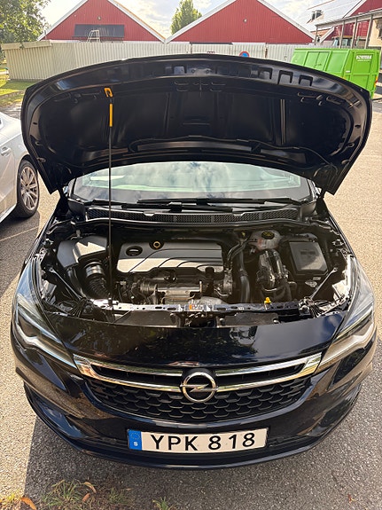 Opel Astra 8 of 21