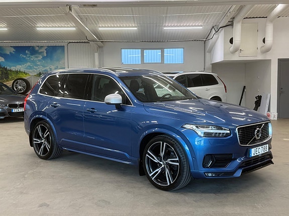 Volvo XC90 4 of 20