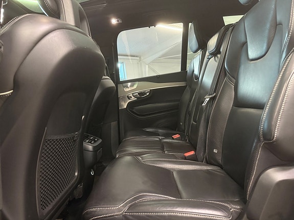 Volvo XC90 7 of 20
