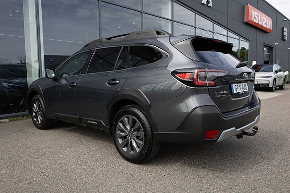 Subaru Outback 7 of 18