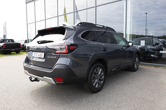 Subaru Outback 5 of 18