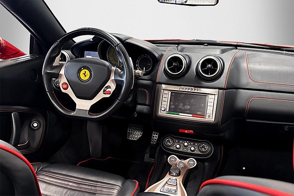 Ferrari California 30 15 of 30