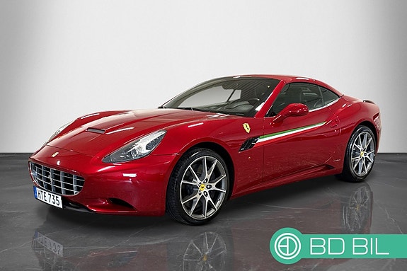 Ferrari California 30 2 of 30