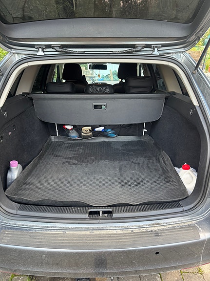Volkswagen Golf VI 7 of 8