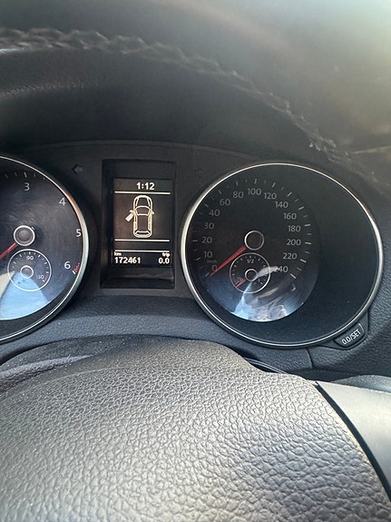 Volkswagen Golf VI 6 of 8