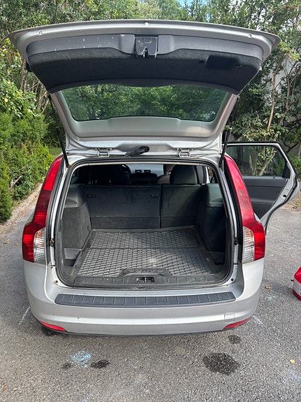 Volvo V50 12 of 12