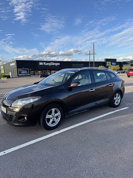 Renault Megane 3 of 5