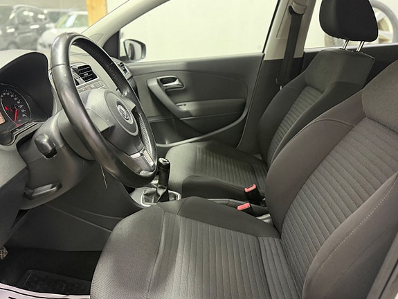 Volkswagen Polo 12 of 15
