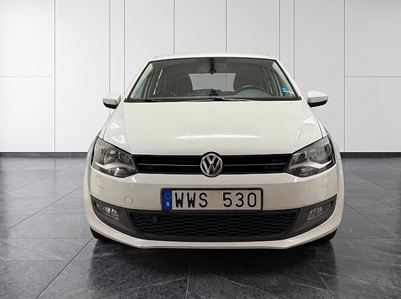 Volkswagen Polo 2 of 15