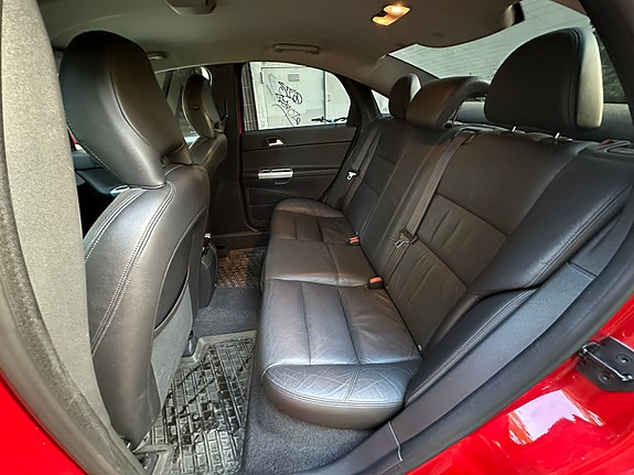 Volvo S40 12 of 13