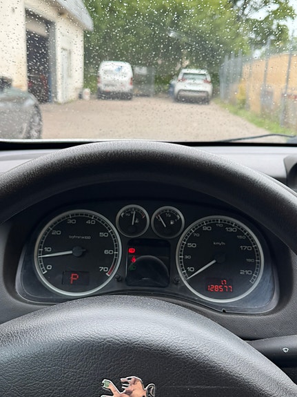 Peugeot 307 9 of 9