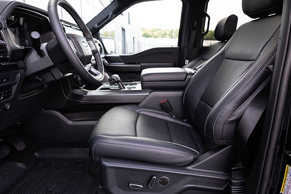 Ford F-150 14 of 19