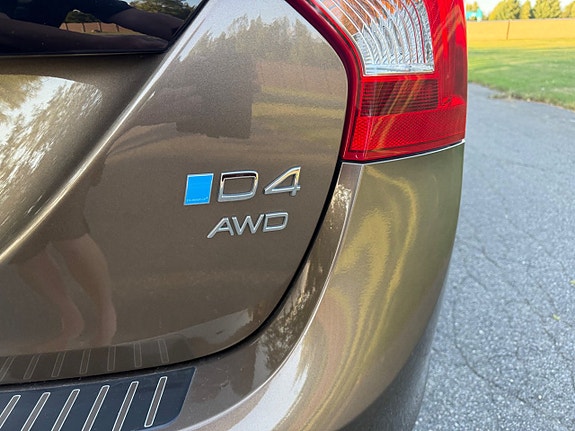 Volvo V60 Cross Country 9 of 17