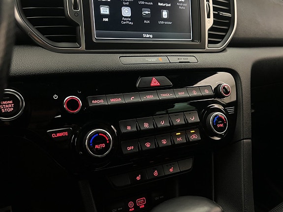 Kia Sportage 22 of 30