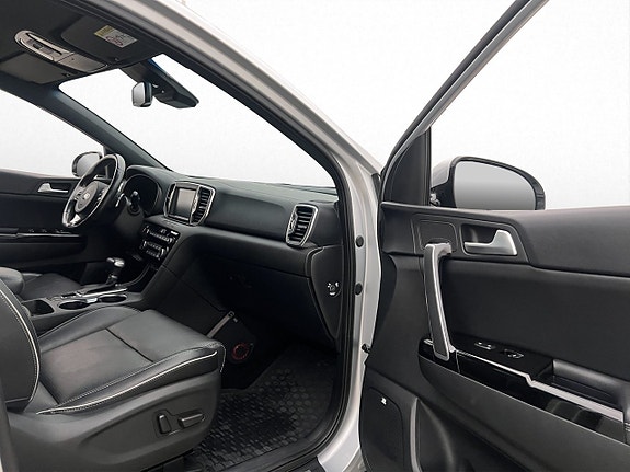 Kia Sportage 26 of 30