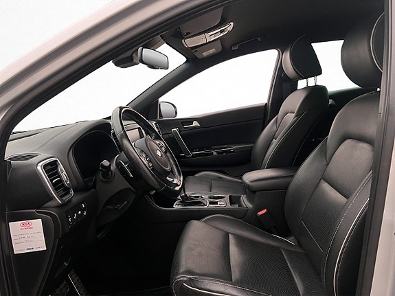 Kia Sportage 12 of 30